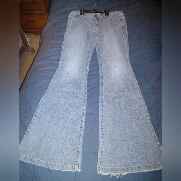 Code of Ethics Light Blue, Flare Jeans - Picture 3 of 9